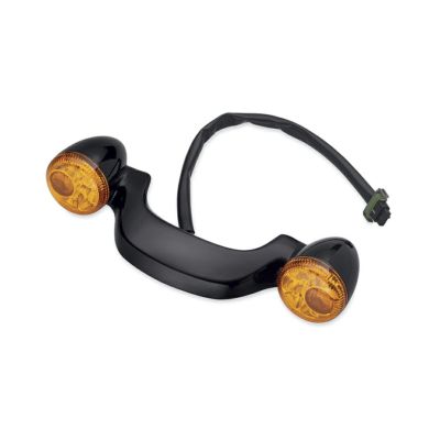 【67800484】ハーレー純正　ブレット・リアライトバー／グロスブラック<br>Bullet Rear Light Bar - International／M8ツーリング&トライク／TCツーリング&トライク